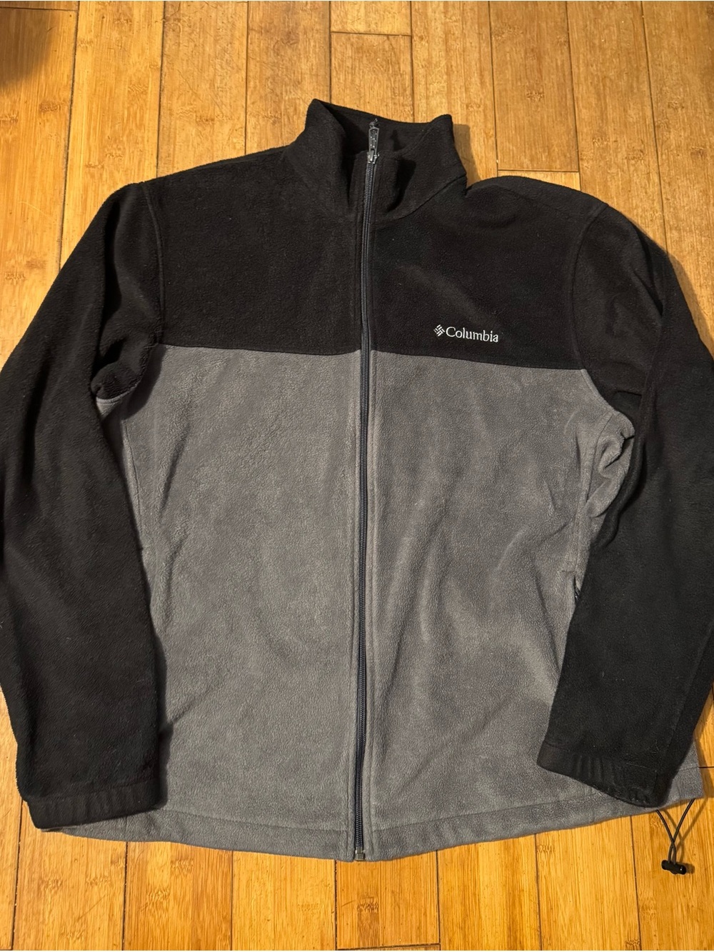 Columbia Men’s Black & Gray Full-Zip Fleece Jacket